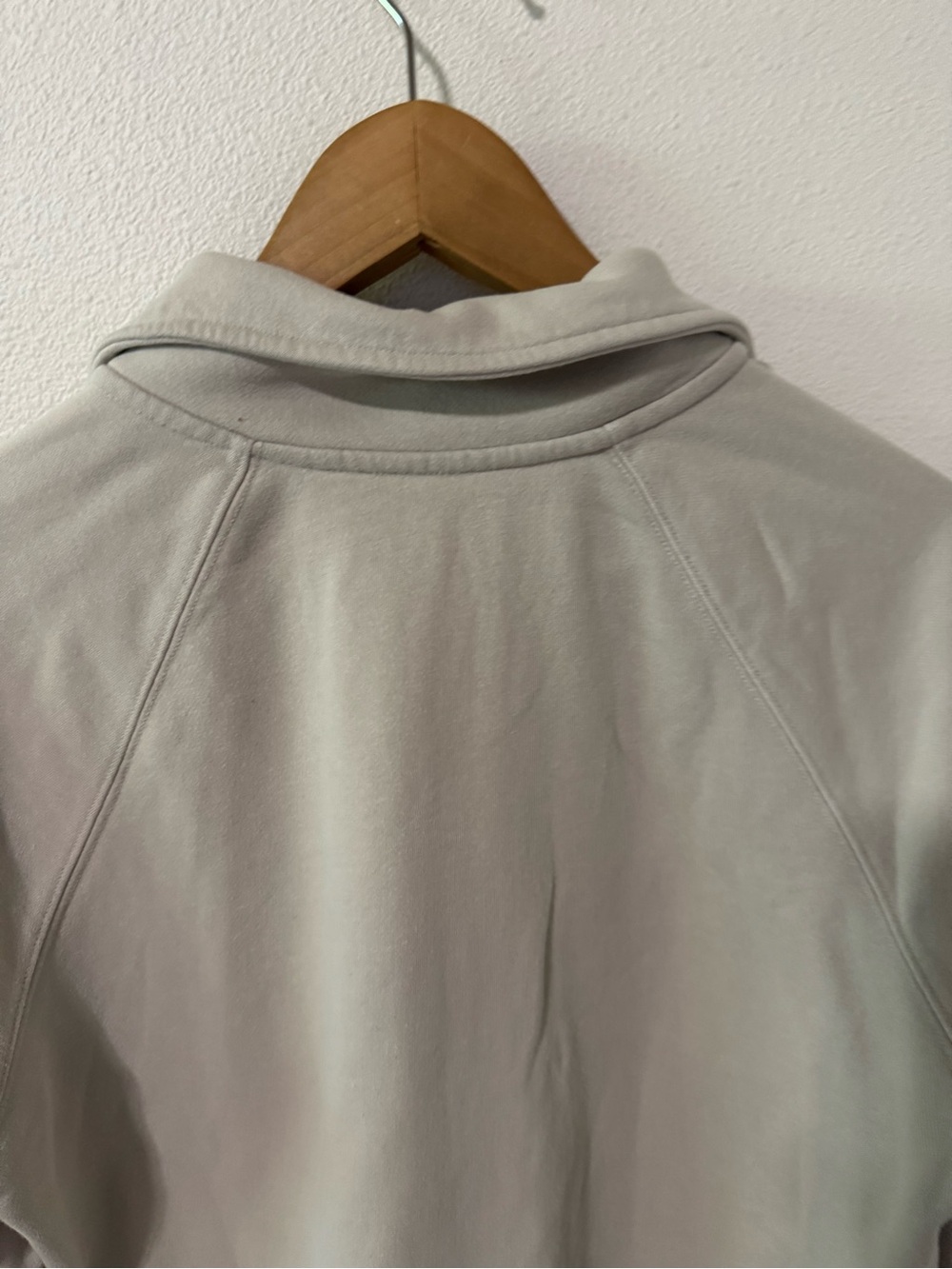 Vuori Sedona Half-Zip Sweater Salt Light Gray Loungewear Athleisure-Medium - Picture 7 of 8